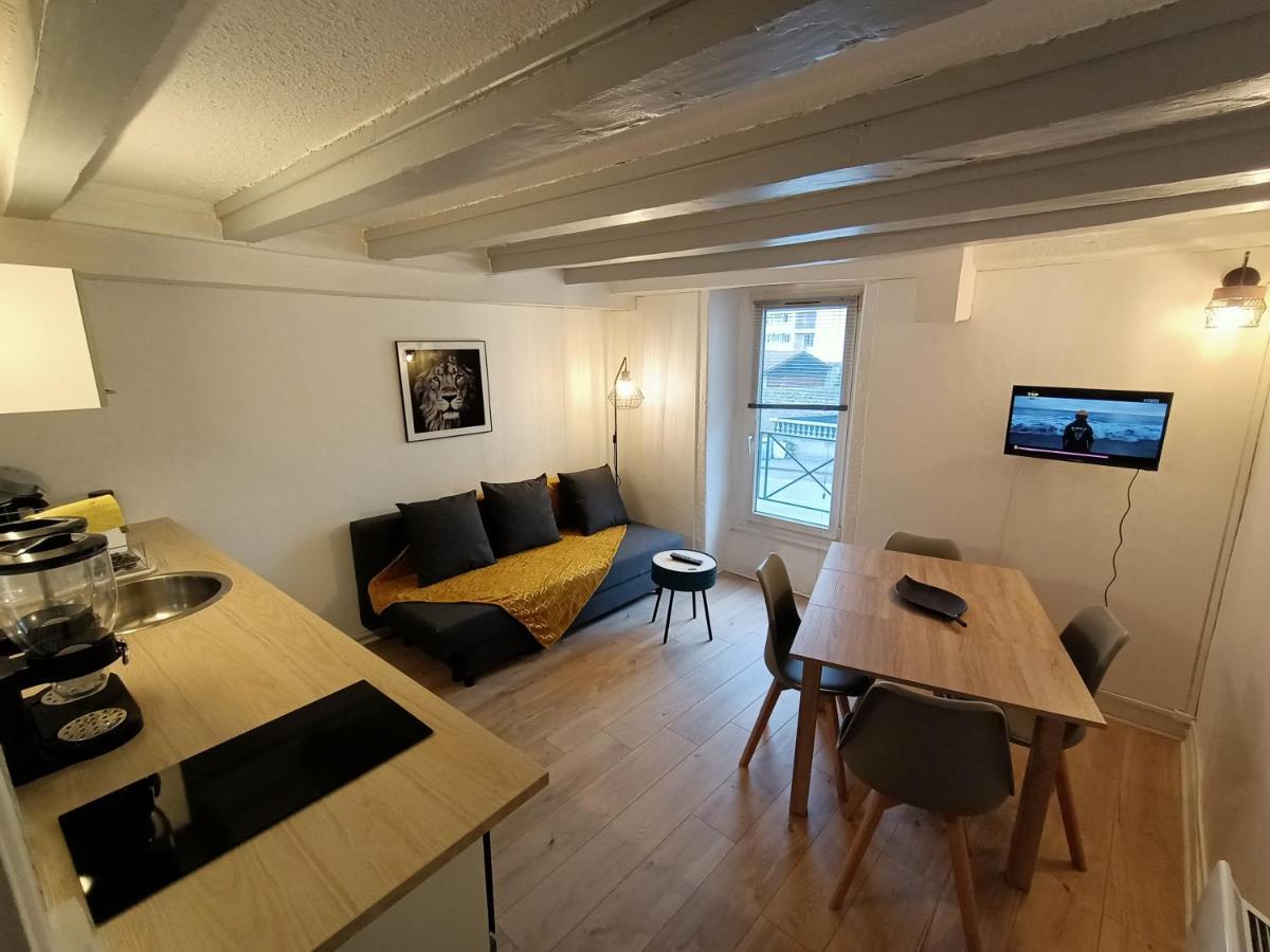 Ferienwohnung Cosy T2 Montbrison Exterior foto